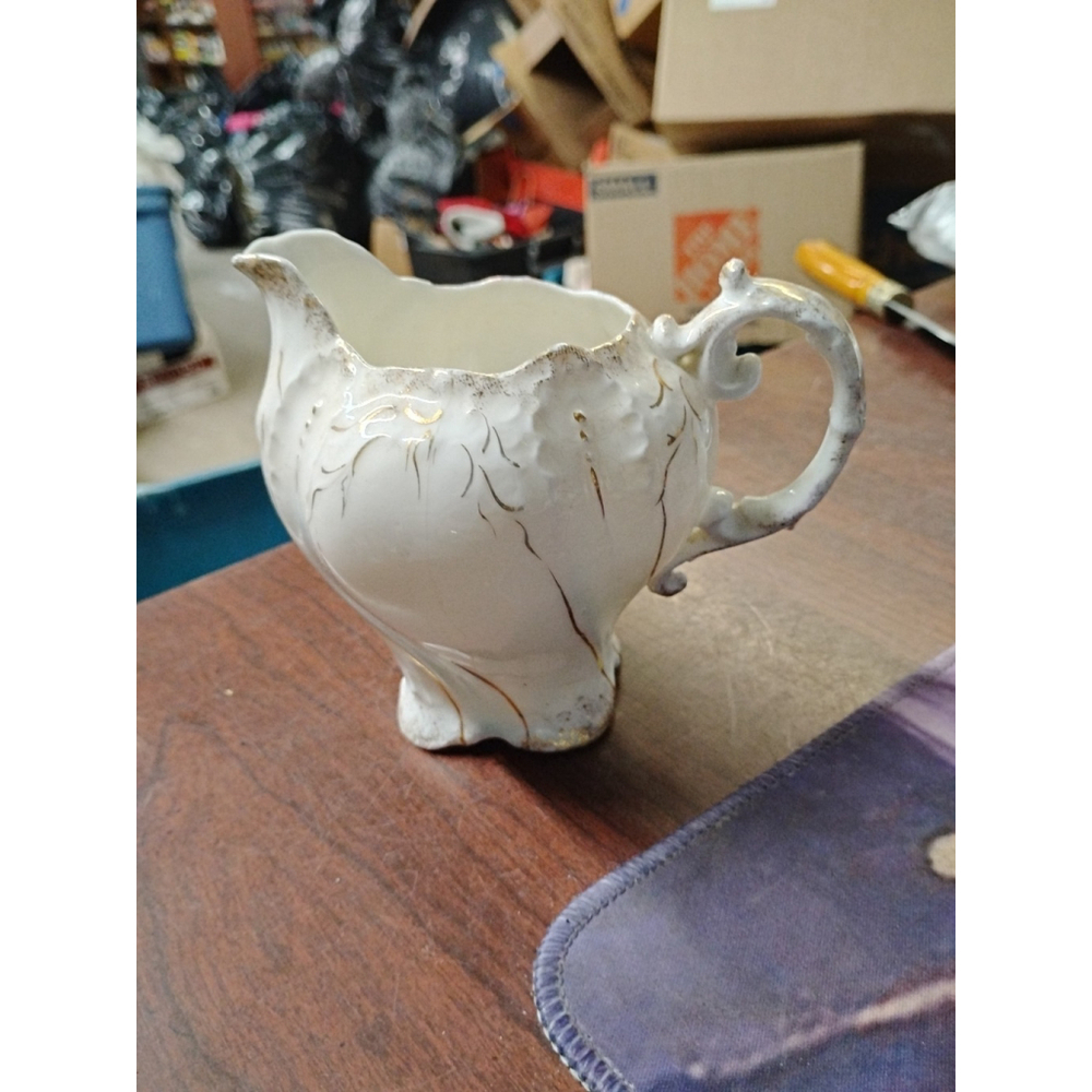 Beautiful Hand Painted Antique Dainty Porcelain‎ Creamer White Turquoise Gold
